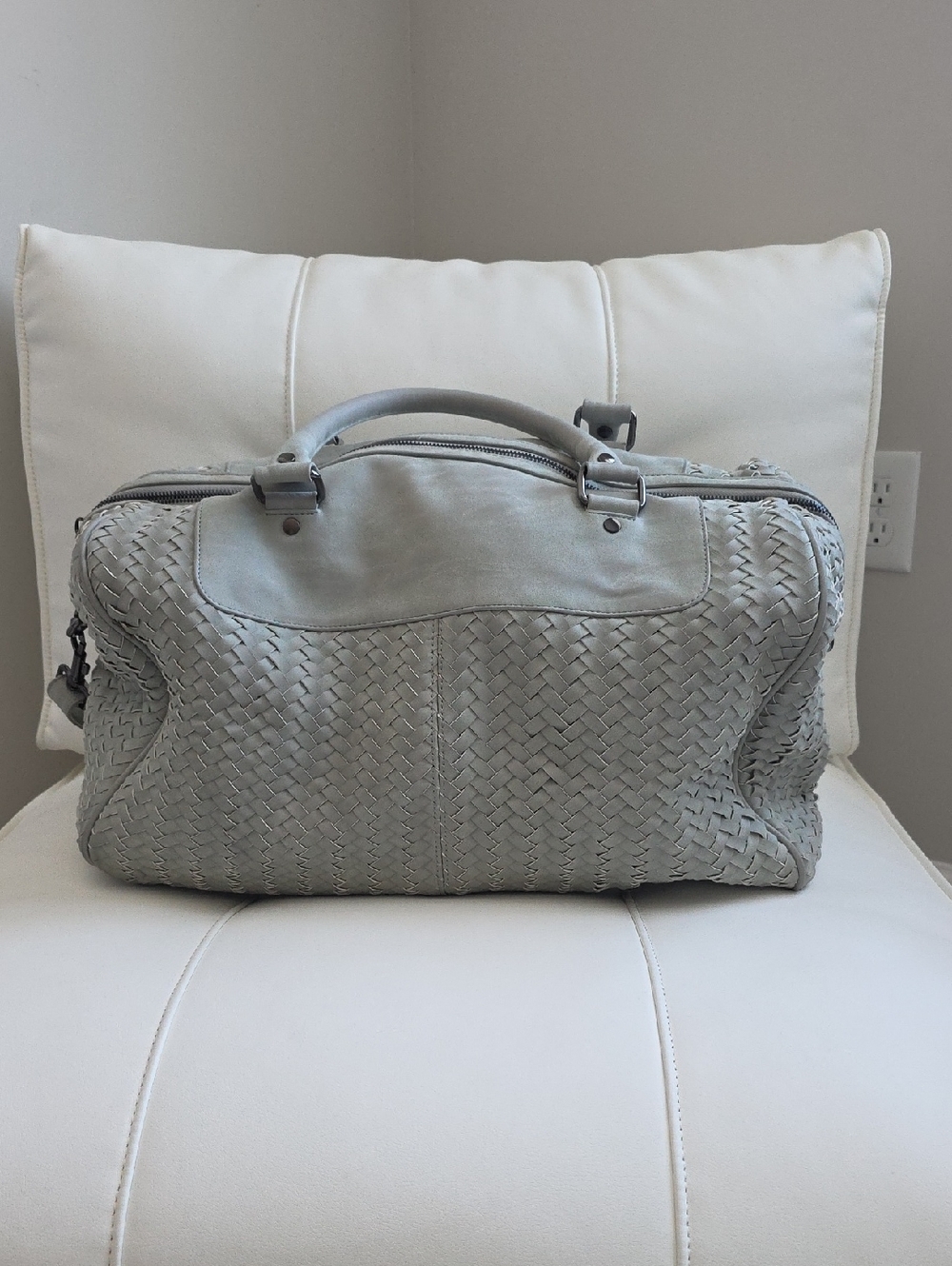 Neiman Marcus Woven Leather Travel Tote in Light Gray